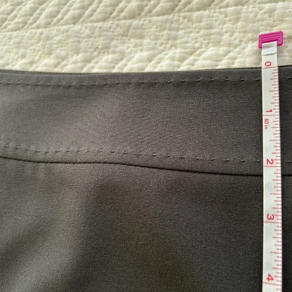 Tahari Moxie Black Pencil Skirt NWT Size 10 - Picture 7 of 16